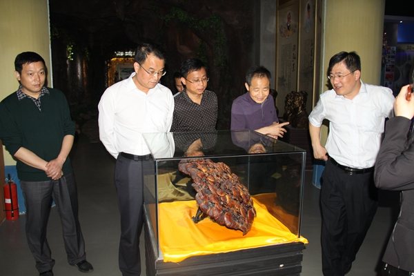 杭州亞運(yùn)會(huì)官方靈芝產(chǎn)品供應(yīng)商|杭州亞運(yùn)會(huì)官方供應(yīng)商|中國靈芝十大品牌|仙客來靈芝|仙客來靈芝破壁孢子粉|仙客來孢子油|仙客來靈芝飲片|仙客來破壁孢子粉|靈芝孢子油|孢子粉|靈芝破壁孢子粉|靈芝|中華老字號(hào) 杭州亞運(yùn)會(huì)官方靈芝產(chǎn)品供應(yīng)商|杭州亞運(yùn)會(huì)官方供應(yīng)商|中國靈芝十大品牌|仙客來靈芝|仙客來靈芝破壁孢子粉|仙客來孢子油|仙客來靈芝飲片|仙客來破壁孢子粉|靈芝孢子油|孢子粉|靈芝破壁孢子粉|靈芝|中華老字號(hào)