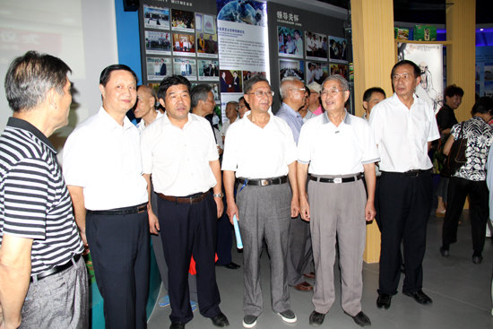 杭州亞運(yùn)會(huì)官方靈芝產(chǎn)品供應(yīng)商|杭州亞運(yùn)會(huì)官方供應(yīng)商|中國(guó)靈芝十大品牌|仙客來(lái)靈芝|仙客來(lái)靈芝破壁孢子粉|仙客來(lái)孢子油|仙客來(lái)靈芝飲片|仙客來(lái)破壁孢子粉|靈芝孢子油|孢子粉|靈芝破壁孢子粉|靈芝|中華老字號(hào)