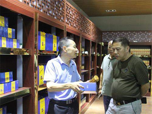 中國(guó)靈芝十大品牌|仙客來(lái)靈芝|仙客來(lái)靈芝破壁孢子粉|仙客來(lái)孢子油|仙客來(lái)靈芝飲片|仙客來(lái)破壁孢子粉|仙客來(lái)靈芝中藥飲片|馳名商標(biāo)|m.sinishell.cn|