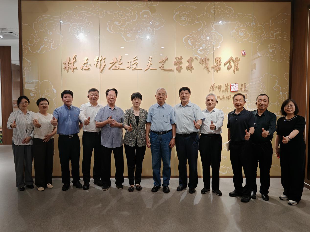 杭州亞運會官方靈芝產(chǎn)品供應商|杭州亞運會官方供應商|中國靈芝十大品牌|仙客來靈芝|仙客來靈芝破壁孢子粉|仙客來孢子油|仙客來靈芝飲片|仙客來破壁孢子粉|靈芝孢子油|孢子粉|靈芝破壁孢子粉|靈芝|中華老字號