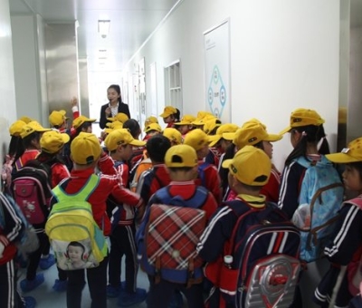 800余名師生、家長(zhǎng)在仙客來開展社會(huì)實(shí)踐活動(dòng)