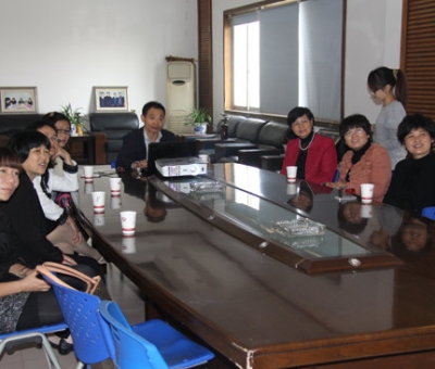 市婦聯(lián)胡愛武主席蒞臨仙客來公司調(diào)研、指導(dǎo)婦女創(chuàng)業(yè)工作