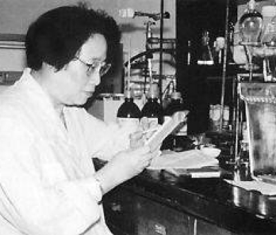 全國瘧疾日-中國一位科學家研究出抗瘧特效藥救治生命